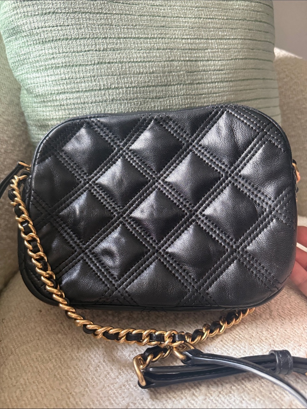 Tory Burch Black Quilted Logo Leather Crossbody with Gold Chain - Picture 6 of 6